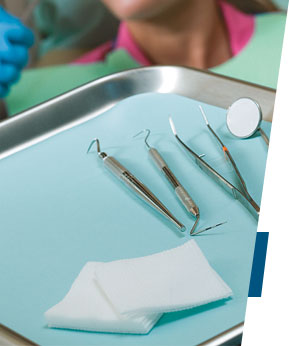 Henry Schein Tray Covers – 8.5” x 12.25”, Paper, Disposable, Latex-Free – 1000/Case – Fits Ritter B Trays – Ideal for Medical and Dental Use